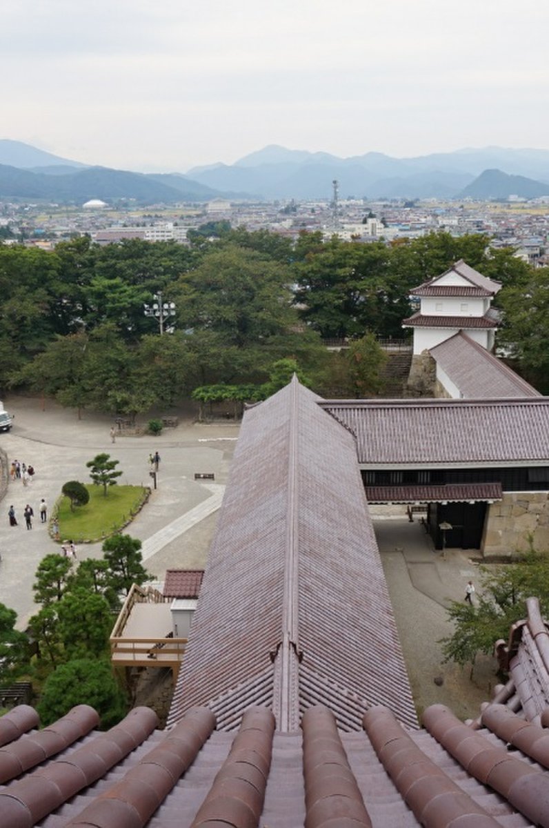 鶴ケ城公園