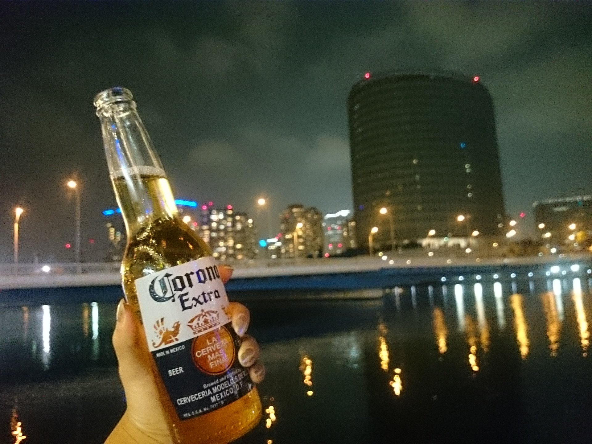 【格安！ 】横浜絶景夜景デート☆海外ビールで夜景に乾杯！夜ピクニックコースプラン♪