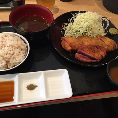 牛カツ専門店 京都勝牛 小川町