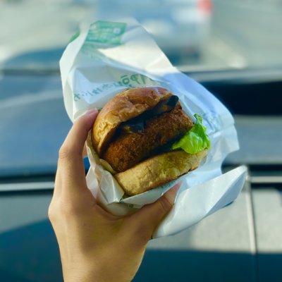 THIS 伊豆 SHIITAKE バーガーキッチン