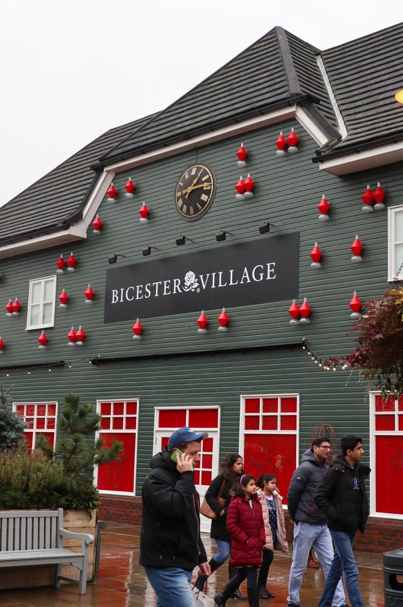 Bicester Village（ビスタービレッジ）