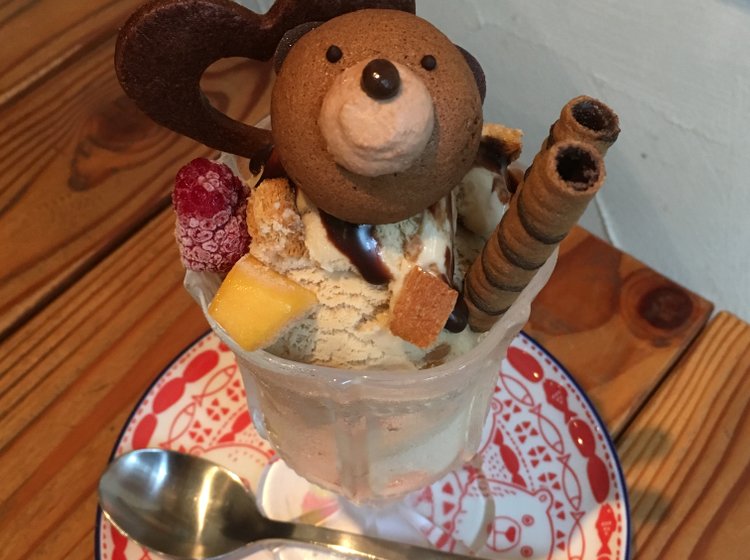 かわいいクマパフェが名物 スイーツ好きの大人のためのカフェ Cafe Tati 静岡 伊東 Playlife プレイライフ
