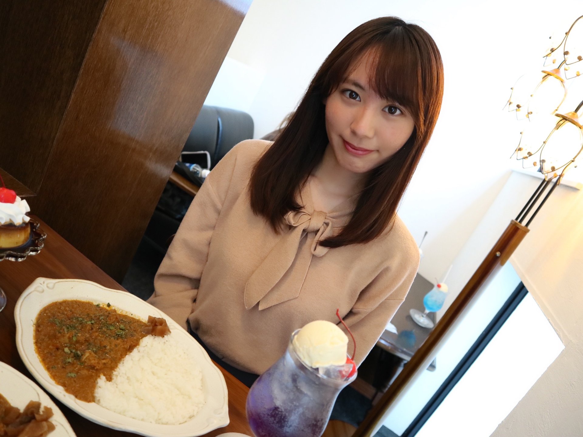 神秘的なクリームソーダがTwitterで話題！「旅する喫茶」の実店舗が高円寺にオープン♡