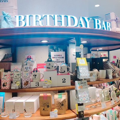 BIRTHDAY BAR（バースデイ・バー）