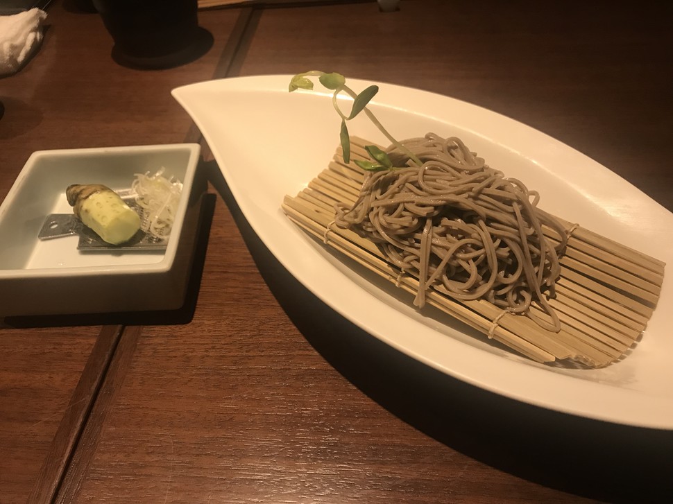 新宿で迷ったら ここ 十割蕎麦と日本酒のお店 新宿三丁目にある今澤で美味しい大人のデートはいかが Playlife プレイライフ