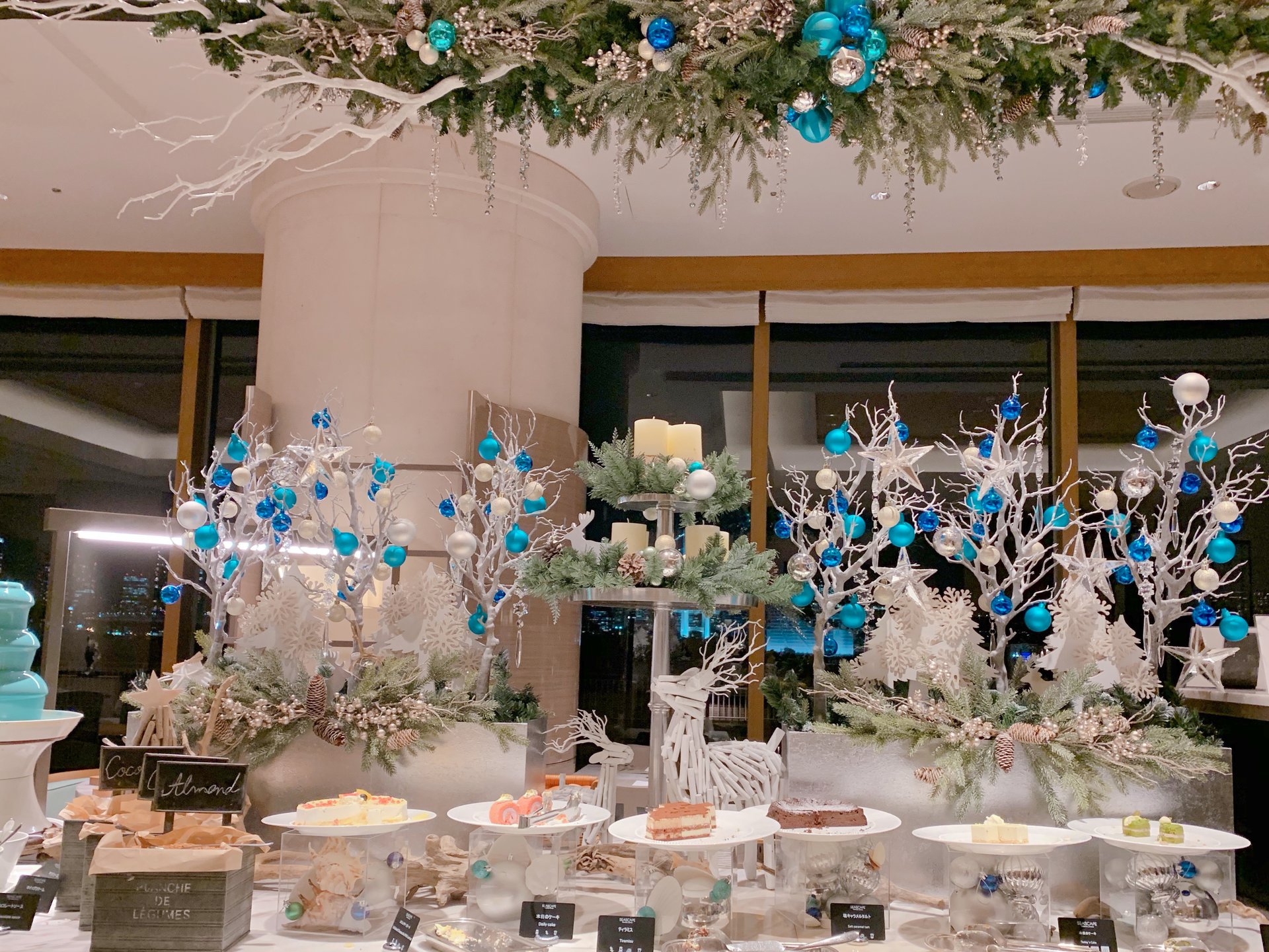 夜景にうっとり♡2019年のクリスマスは、「ヒルトンお台場」でディナービュッフェを！