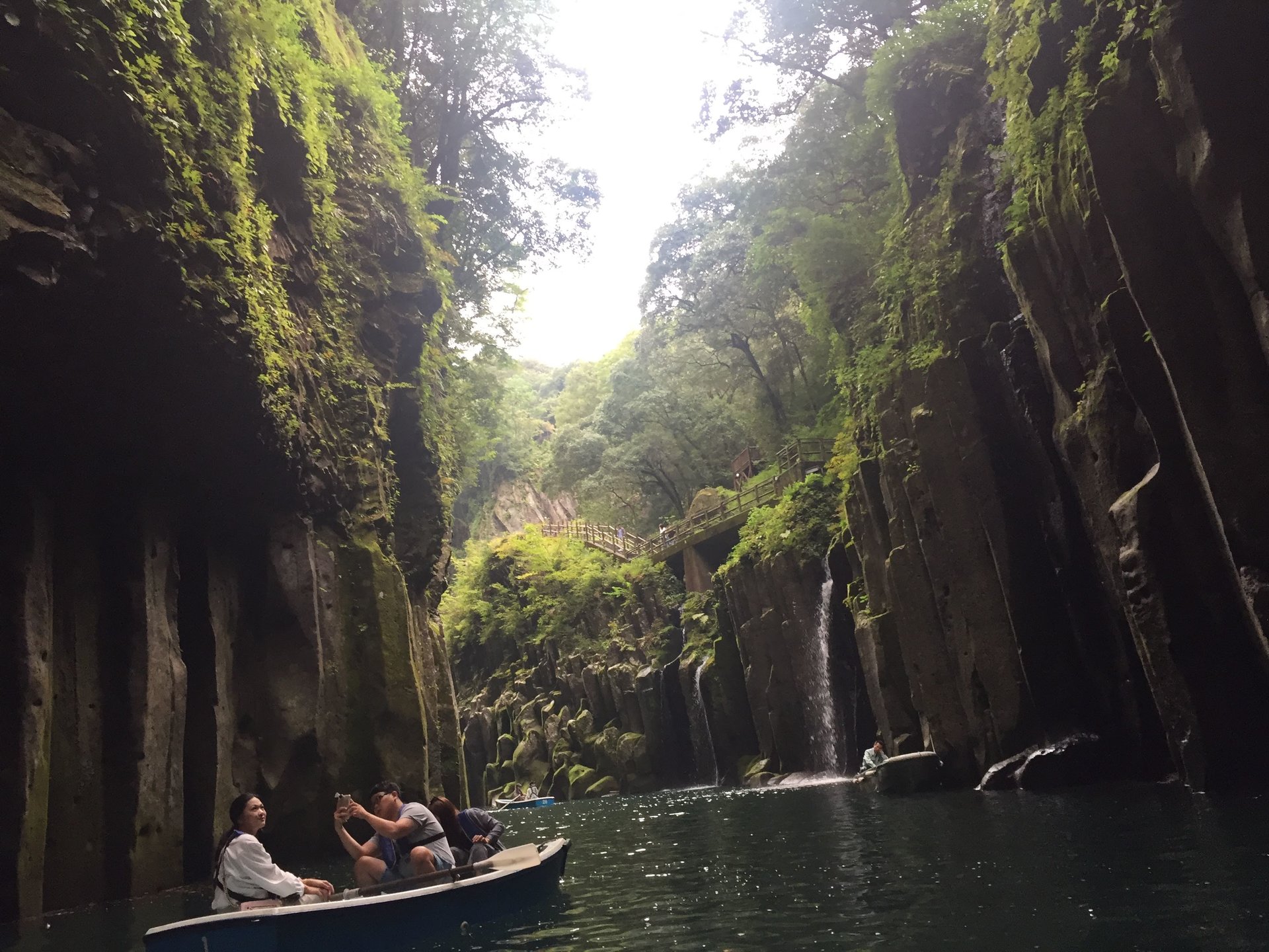 宮崎（高千穂・青島）で1泊2日旅行！自然を感じ、楽しめるオススメスポットをご紹介！
