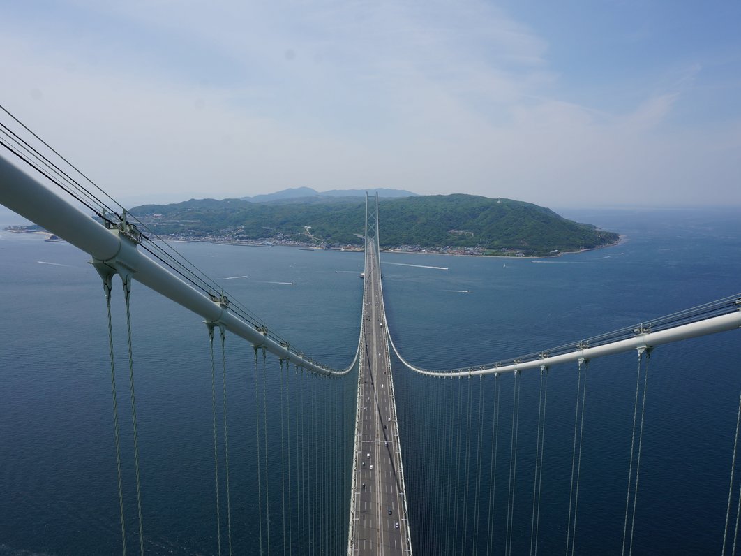 明石海峡大橋 (本州 舞子浜側)