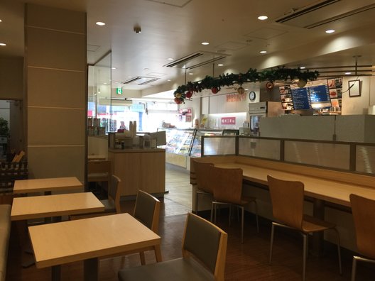 Mom's cafe FUJIYA 船橋店