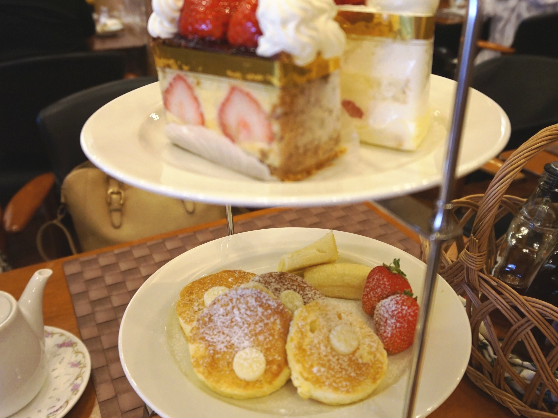 札幌でニューオータニ東京のパンケーキが食べられる!!!女子2人でお得なアフタヌーンティーセット☆