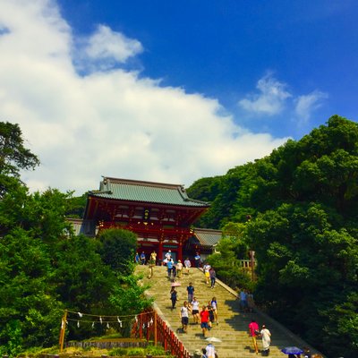 鶴岡八幡宮