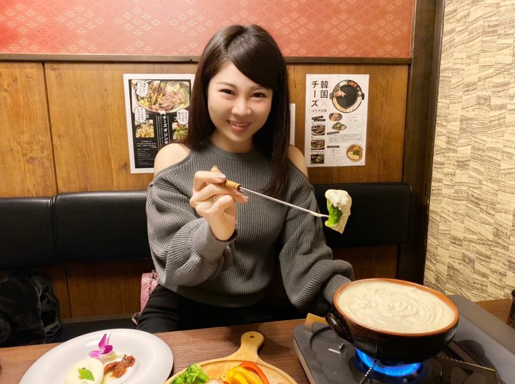 3時間飲み放題付きコースが3 980円 浜松町でおすすめの居酒屋 おいしい燻製 チーズを堪能 Playlife プレイライフ