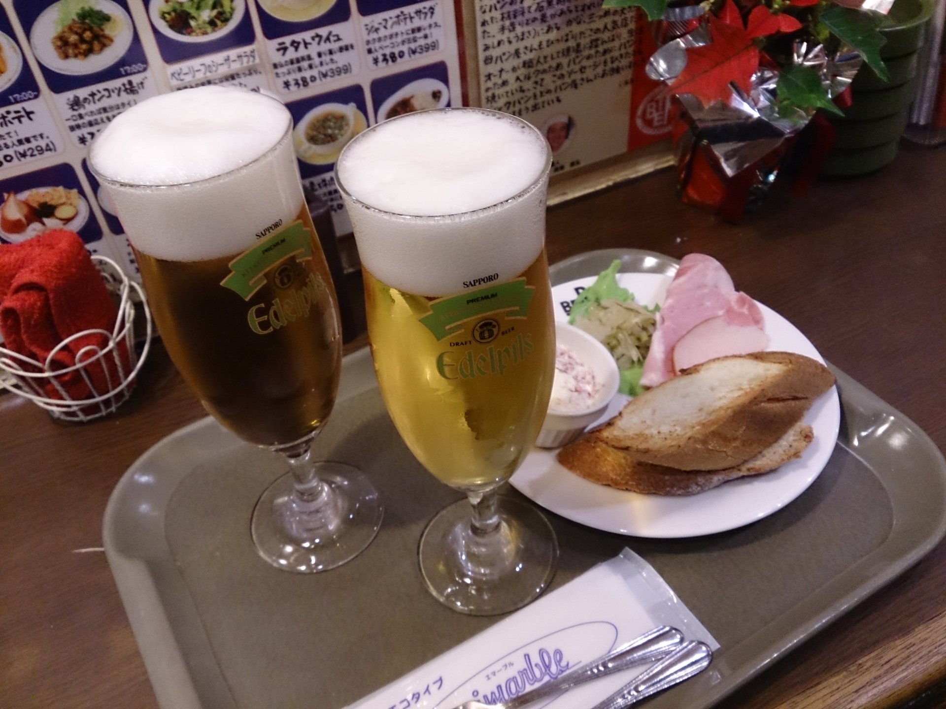 新宿で一人飲み！ 駅に近い、安い、美味しい、おすすめ飲み屋３選【BERG、ウッチャン、イーグル】
