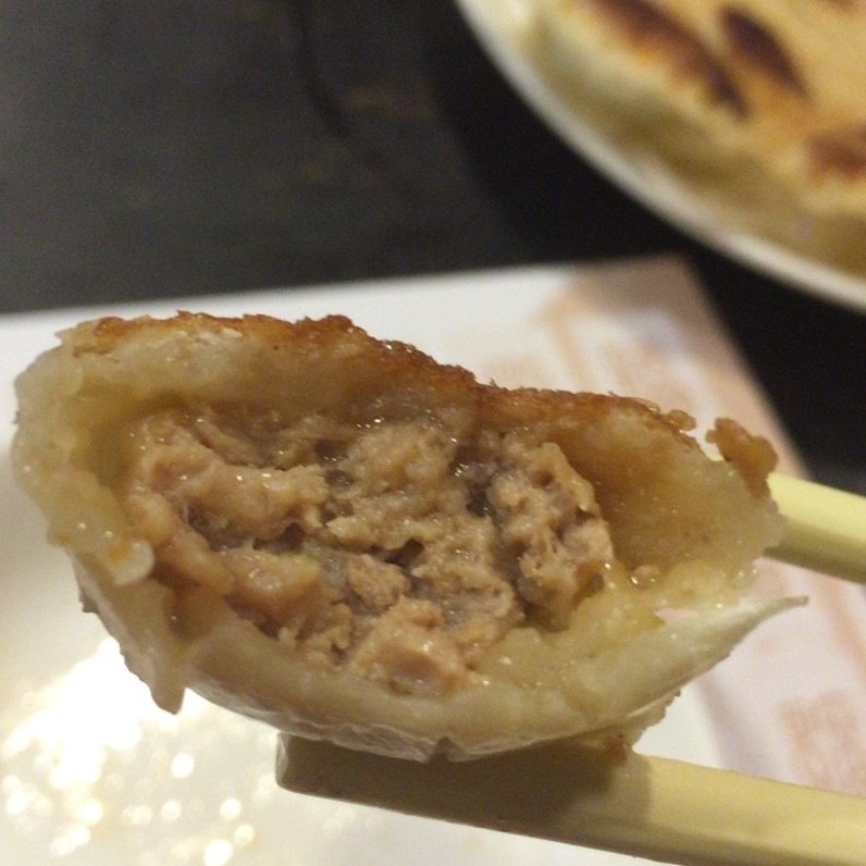 老辺餃子館 本店