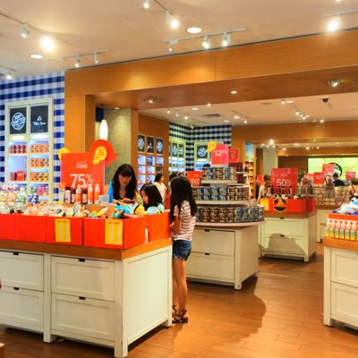 Bath & Body Works