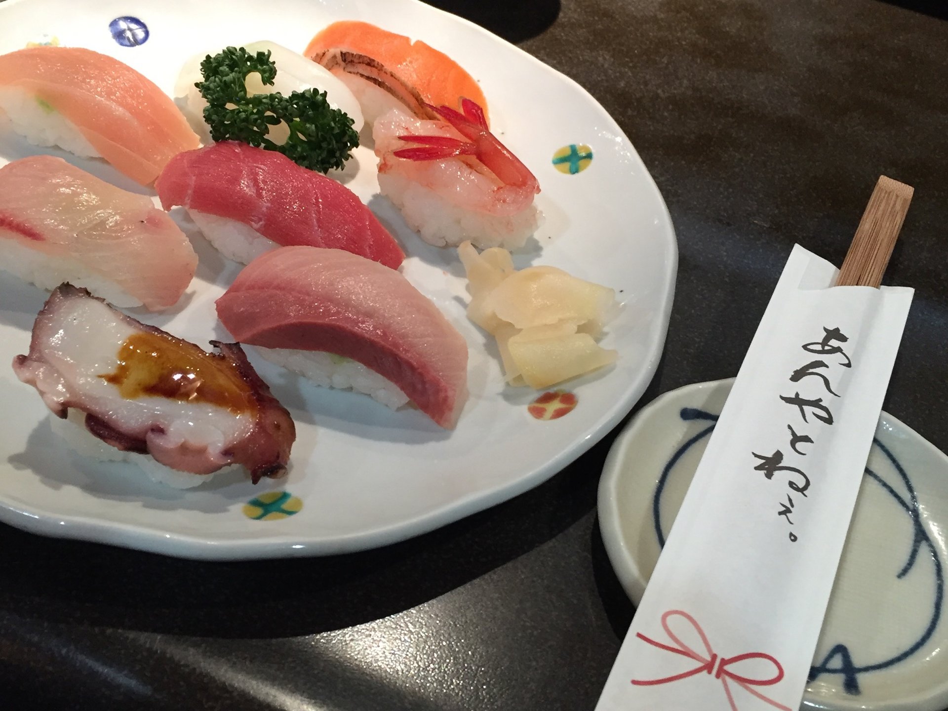 【金沢で行きたい王道の寿司屋】朝一番でお寿司を食べたくなったら近江町市場にある山さん寿司へ！