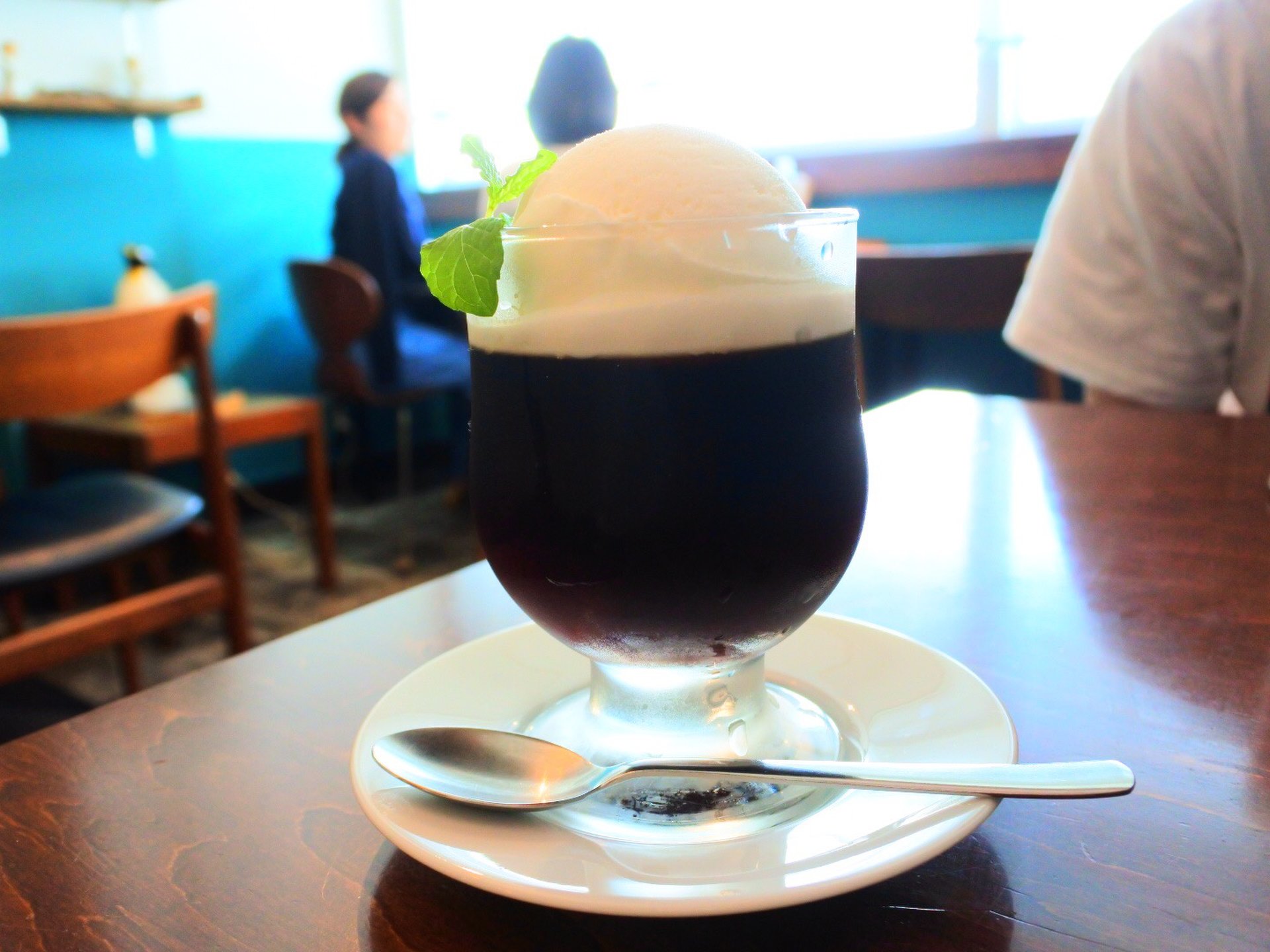 「本当の大人の味、知ってる？」神戸三ノ宮にある人気カフェでいただく塩バニラコーヒーゼリー♡