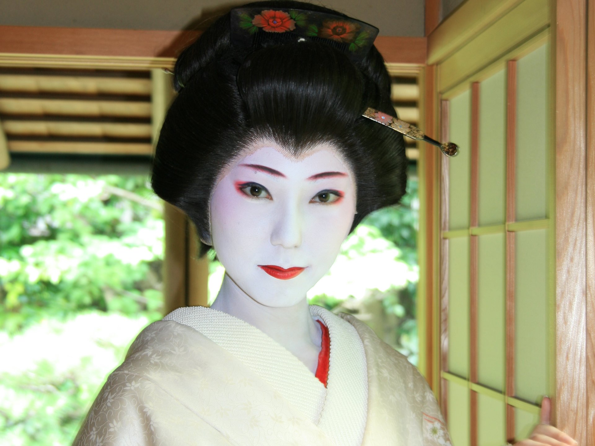 【京都で舞妓体験プラン】やるなら誰より可愛くなりたい！舞妓姿で観光散策！