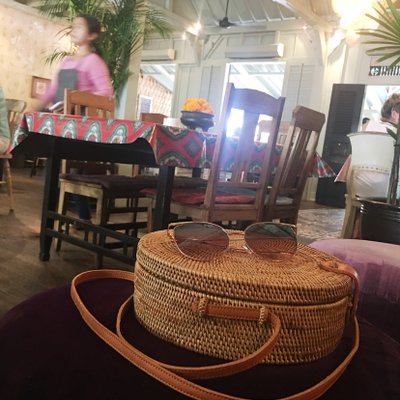 Cafe bali in Seminyak（カフェ バリ）