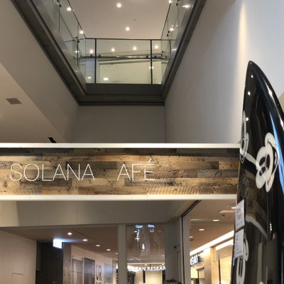 ソラナ カフェ バイ レックコーヒー（SOLANA CAFE by REC COFFEE(REC COFFEE表参道ヒルズ店)）