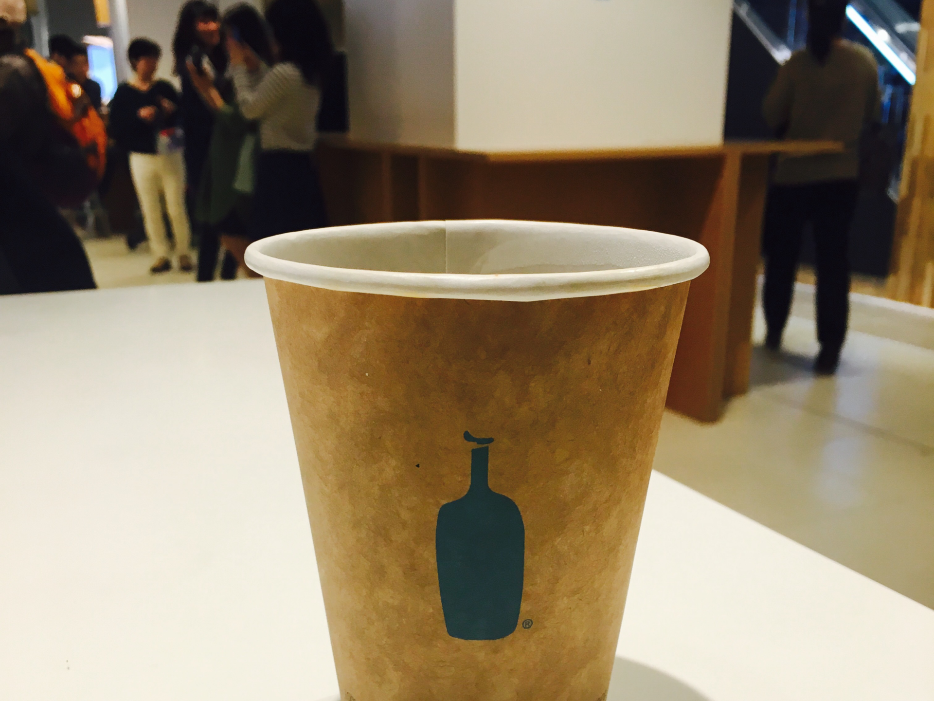 【新宿】話題のニューマンに手軽にドリップコーヒーが楽しめちゃう”ブルーボトルコーヒー”がOPEN！！