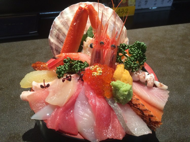 石川 金沢の美味しい海鮮丼やお寿司を食べ尽くす おすすめ日帰り旅行プラン Playlife プレイライフ