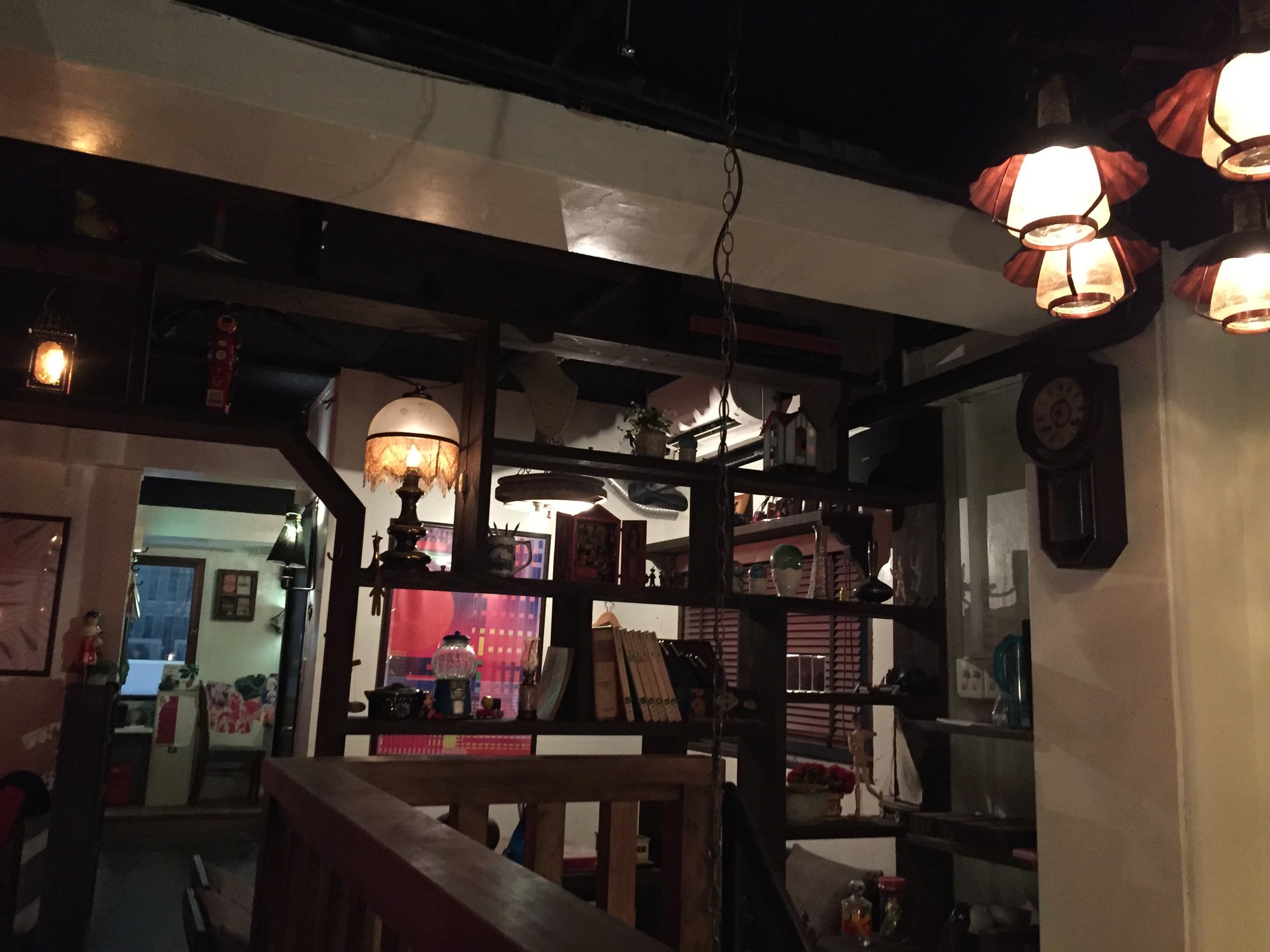 【人気カフェなのに穴場！？】新宿にある"attic room"が本当の隠れ家カフェかもしれない！