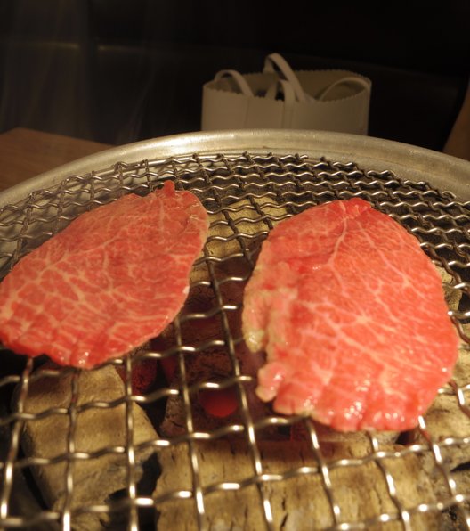 焼肉ホルモン 青一