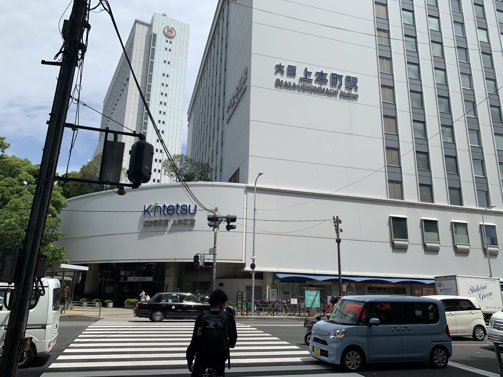 大阪上本町駅