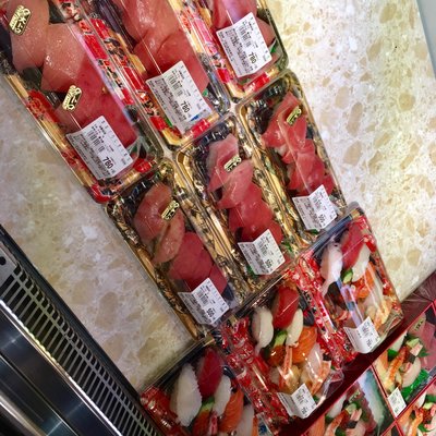 大起水産「街のみなと」 ホワイティ梅田店