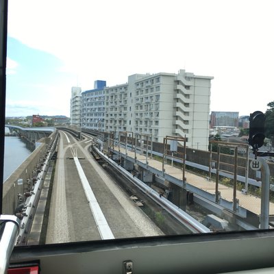 金沢八景駅(横浜シーサイドライン)