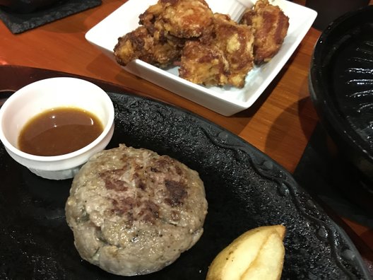 手焼きハンバーグ専門店 やきはん家 （【旧店名】なまはん家）