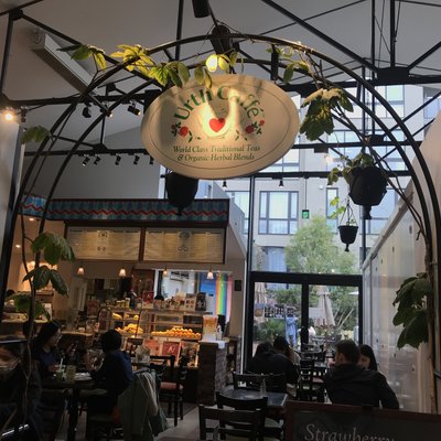 Urth Caffé 表参道（アースカフェ）