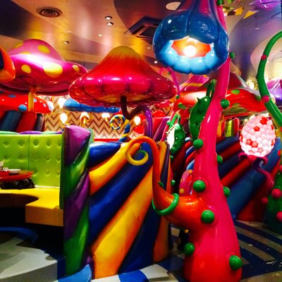 【閉店】KAWAII MONSTER CAFE HARAJUKU（カワイイ モンスター カフェ） 