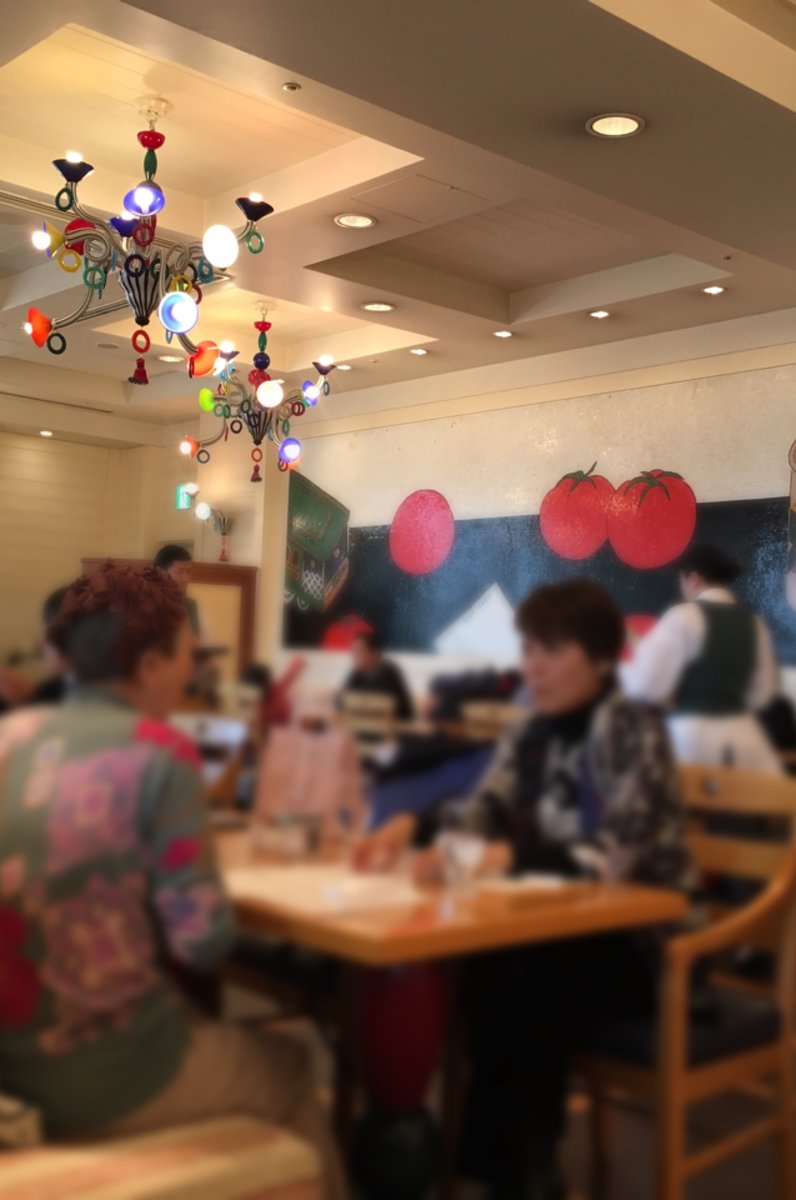 【閉店】フライングトマトカフェ