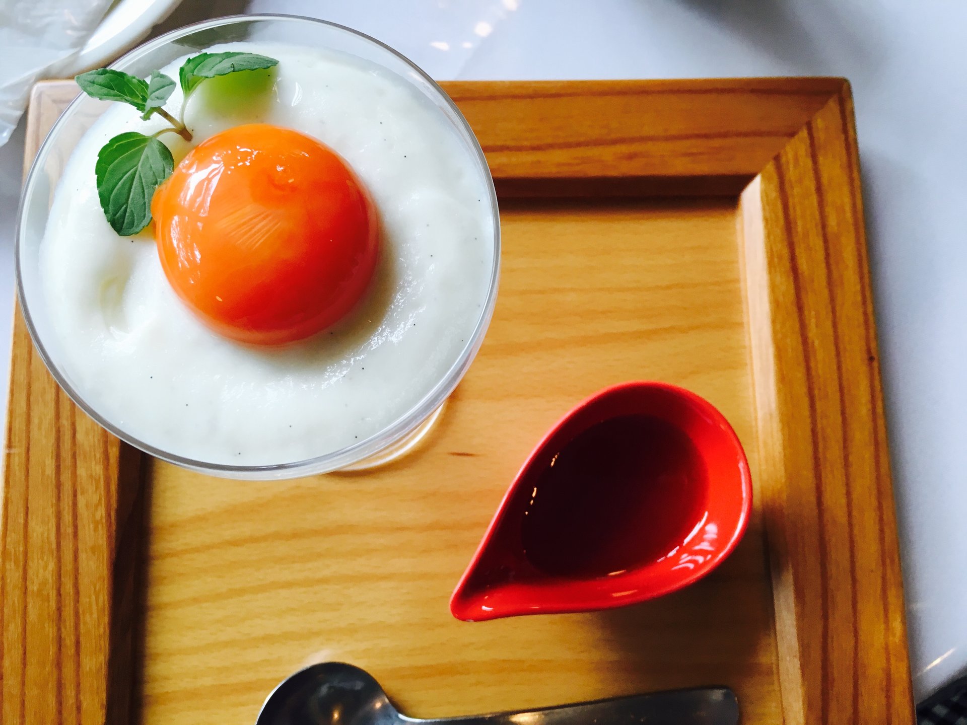 “プリンの常識を覆す！美味しすぎる東京近郊のプリン６選”食べログ高評価の絶品プリンに舌鼓。