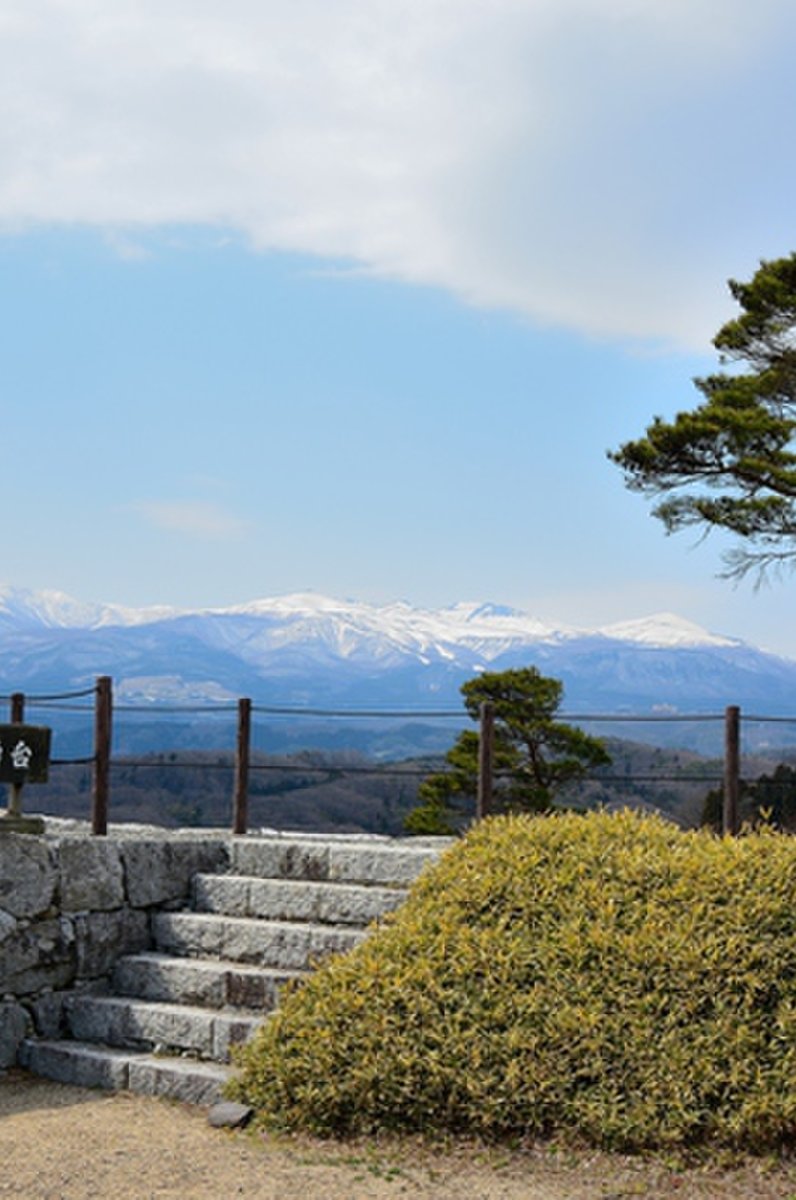 霞ヶ城公園