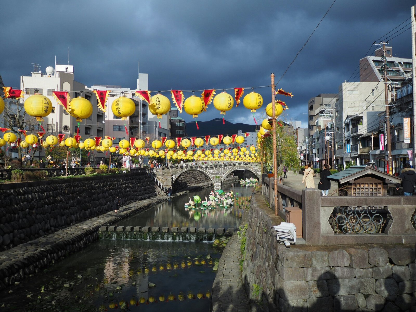 中央橋(高速・連絡バス)