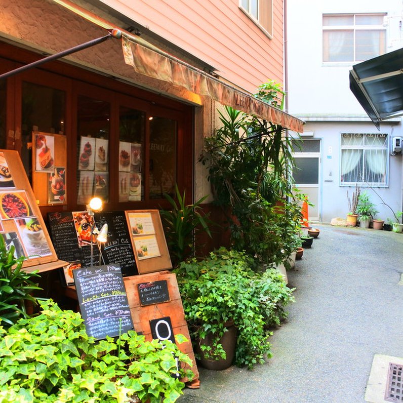 ヤング衣料店