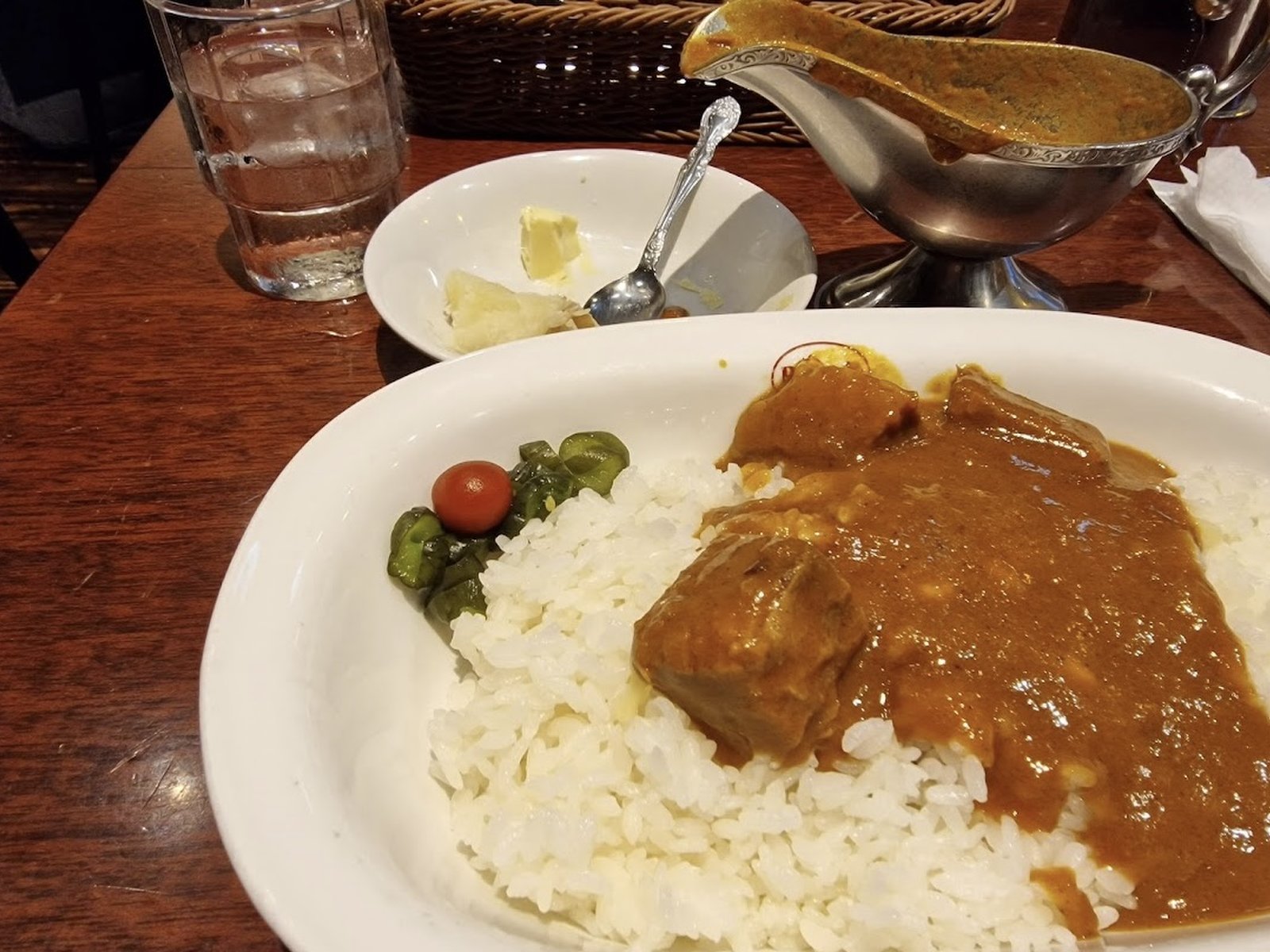 ボンディ 神保町本店