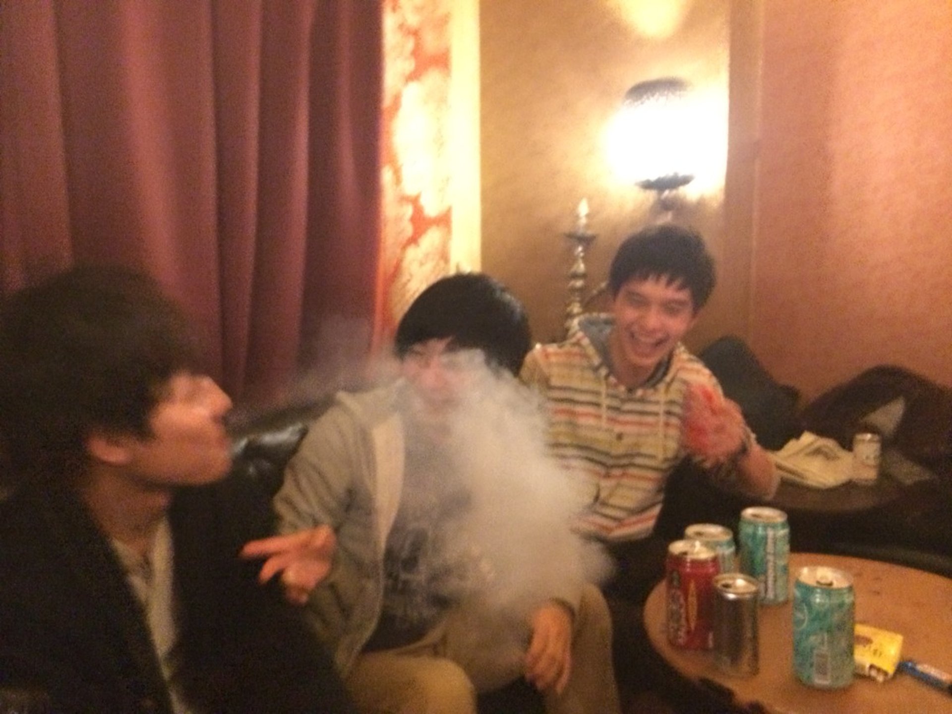 【居酒屋終わりの2次会におすすめ！】渋谷の定番シーシャ屋さんで水タバコ！