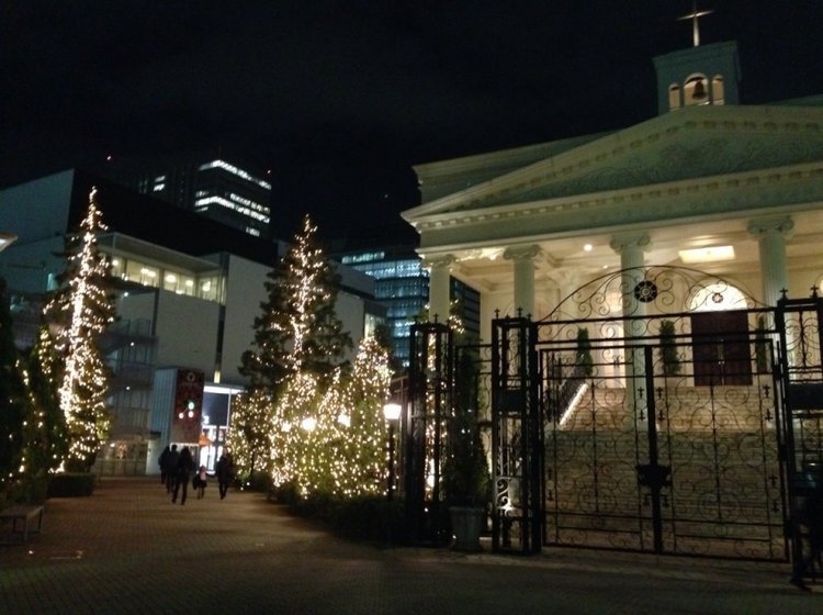 横浜クリスマスデートにおすすめコース 夜景が綺麗なディナースポットからイルミネーションへ Playlife プレイライフ