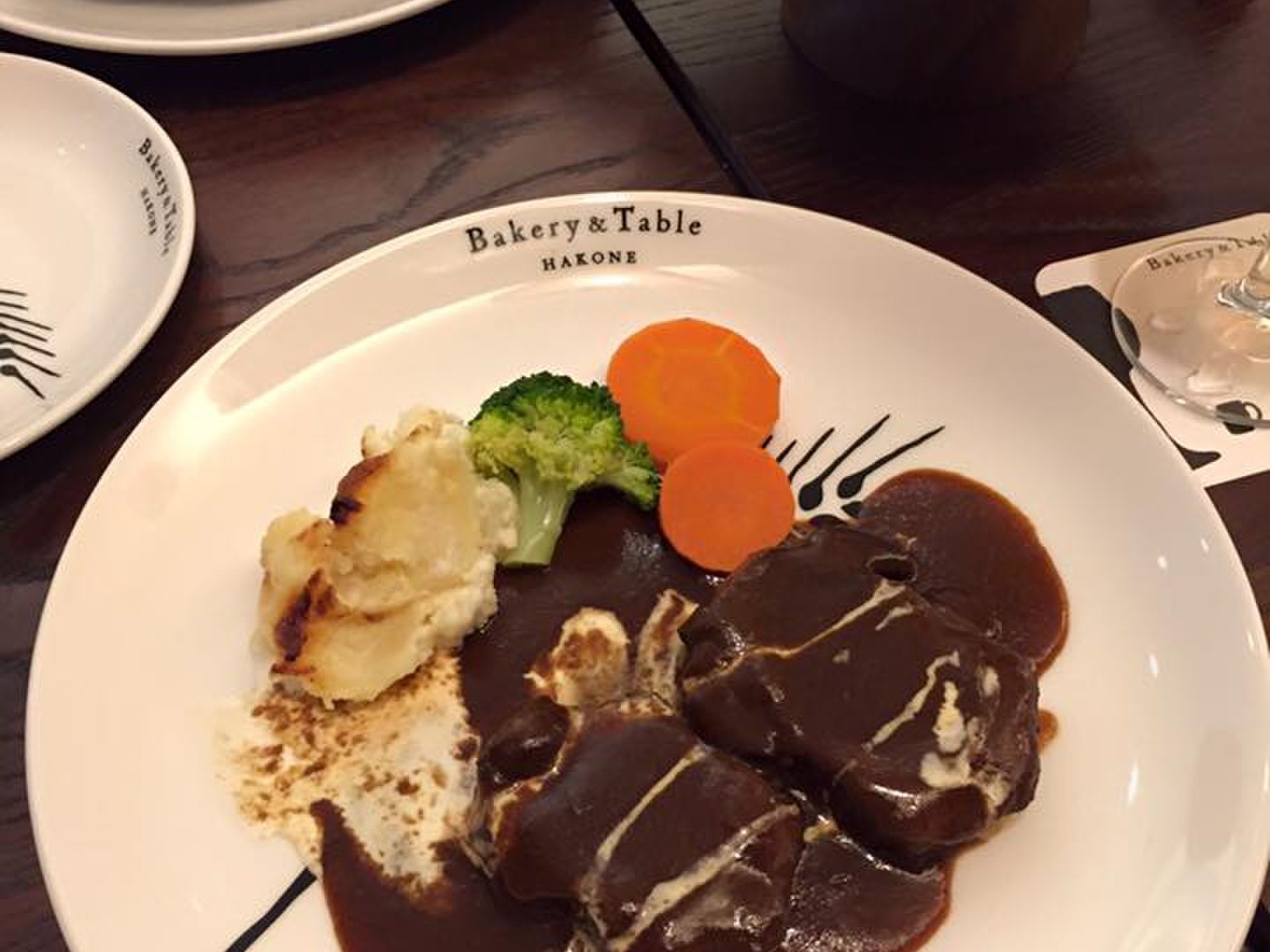 【コクーンさいたま新都】箱根の人気店「Bakery&Table 」で足湯をしながらお洒落にランチ!?
