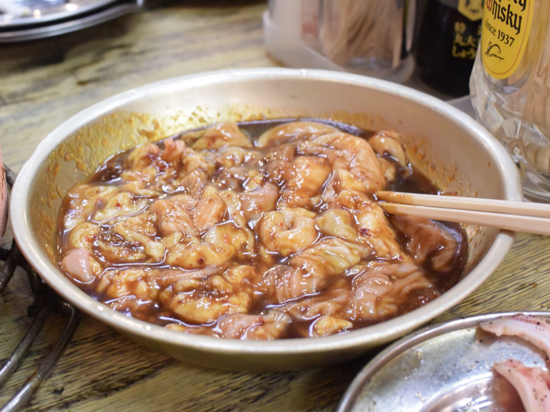 【24時間営業】柳橋中央市場にある七輪焼き！ぷりっぷり味噌とんちゃん