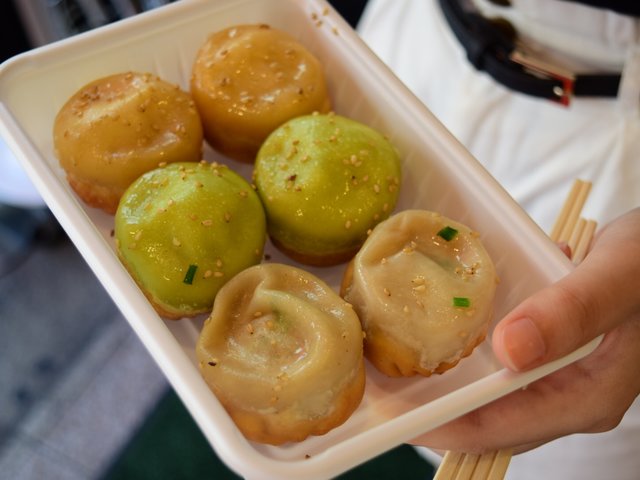 街 横浜 歩き 中華 食べ