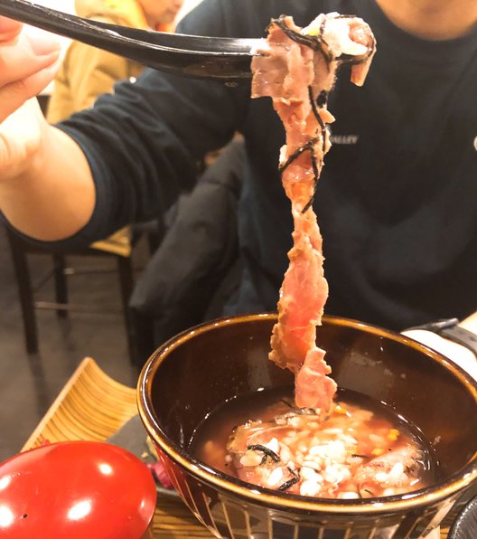 【閉店】佰食屋肉寿司専科