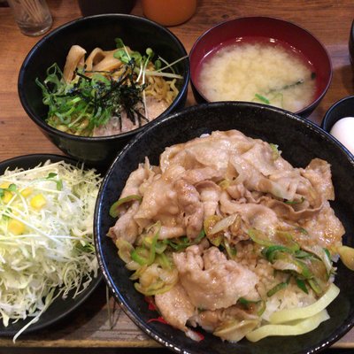 伝説のすた丼屋 秋葉原店