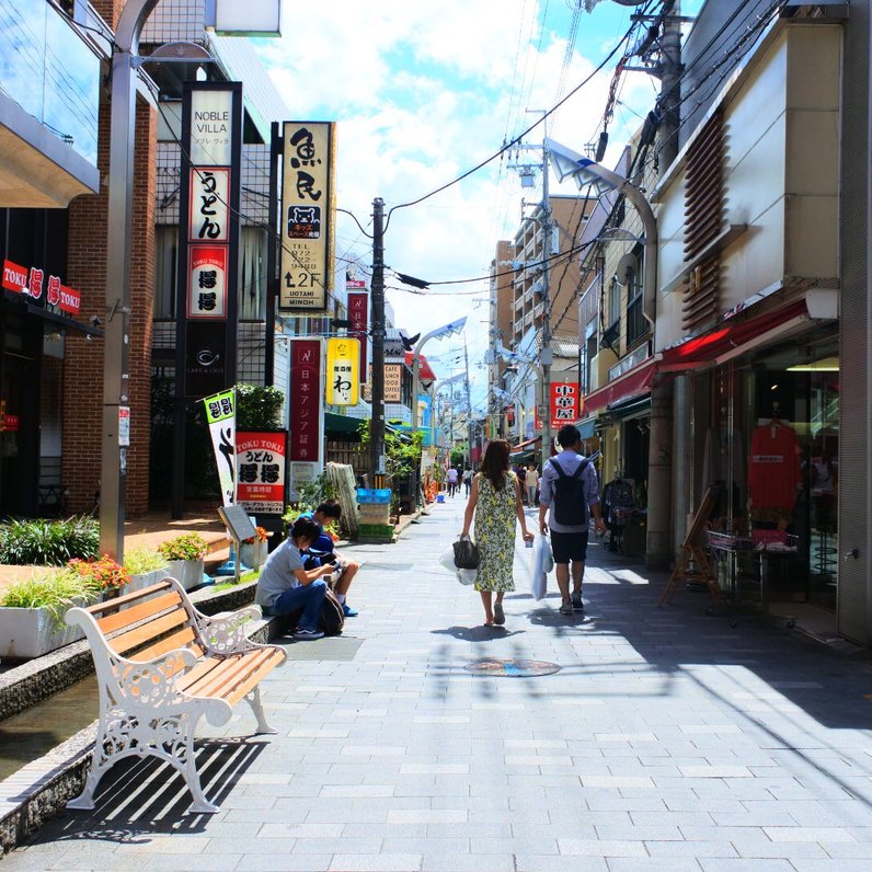 みのお本通り商店街