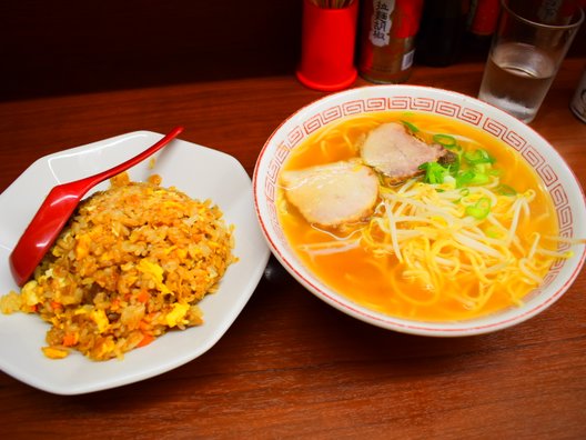 中華料理 松屋