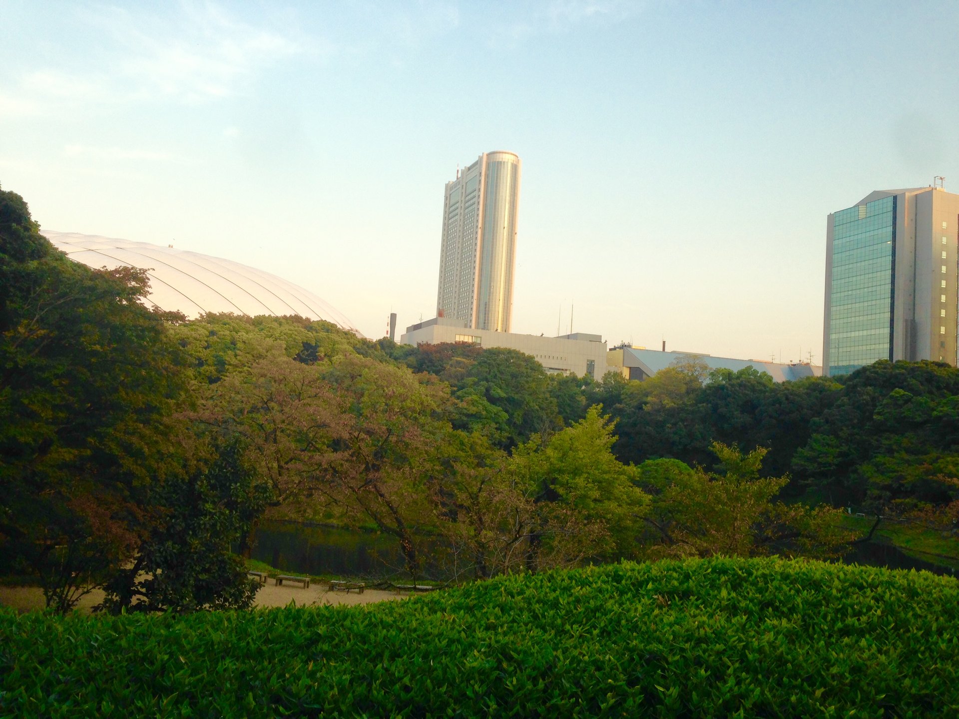 【都心の大庭園】水戸黄門ゆかりの日本庭園！小石川後楽園へでかけよう！その後は本格的な蕎麦！